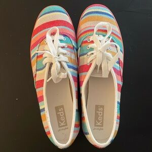 Keds Red/pink/blue Beige Striped shoe Sz 6